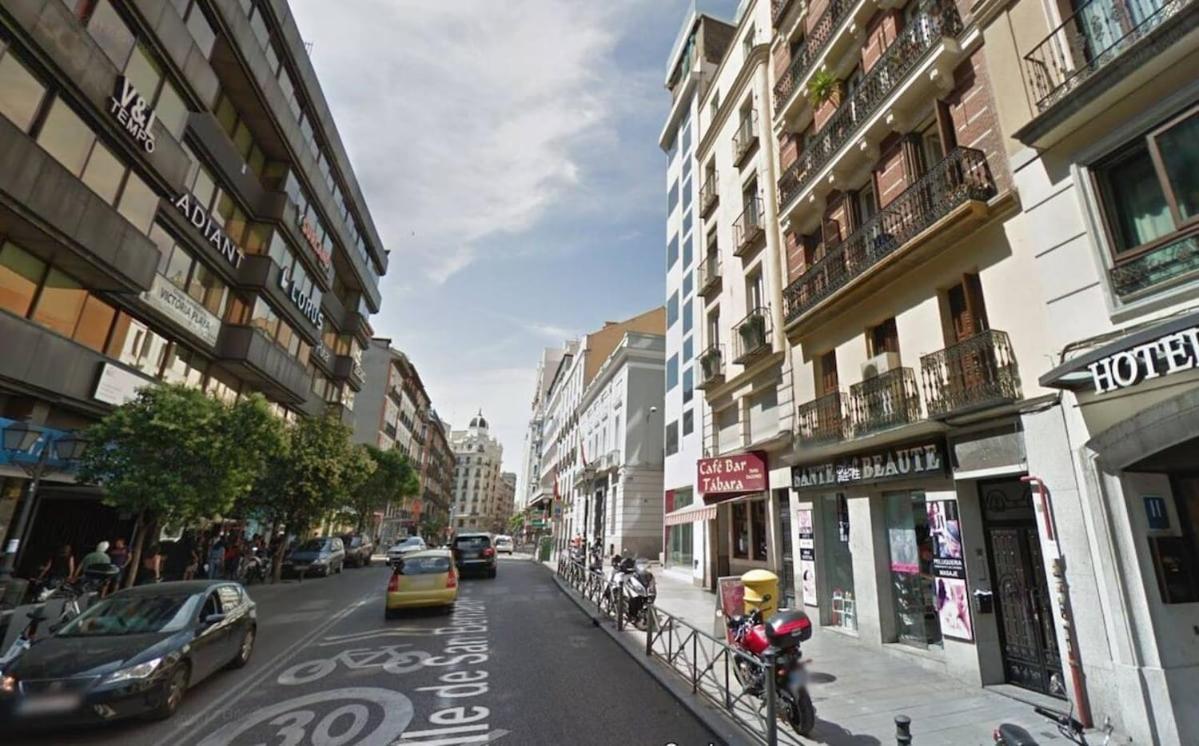 Ap Gran Via IV -Quinto Piso Sin Ascensor- Apartment Madrid Luaran gambar